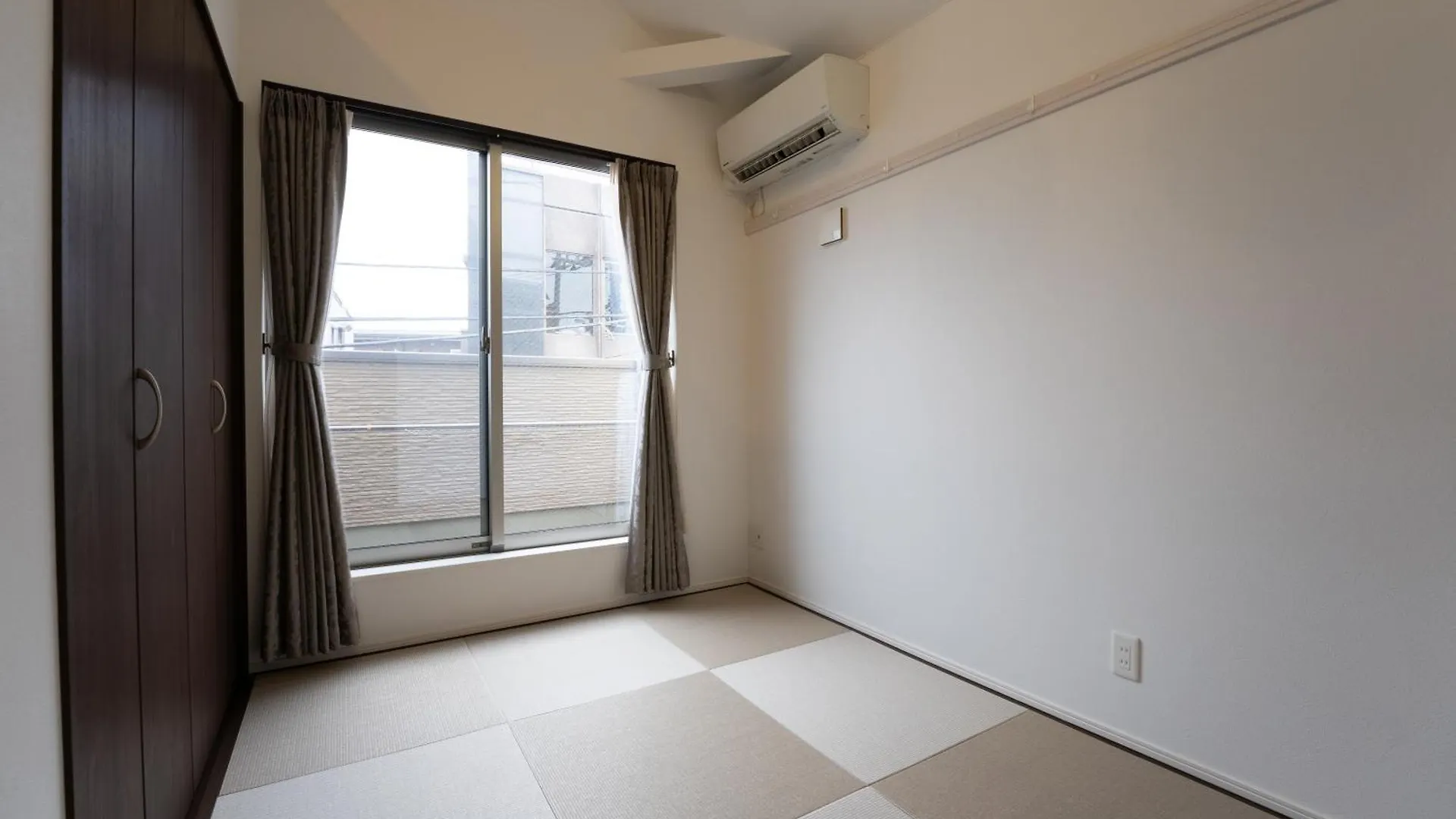 Takasago Utopia Hotel Tokyo Apartment